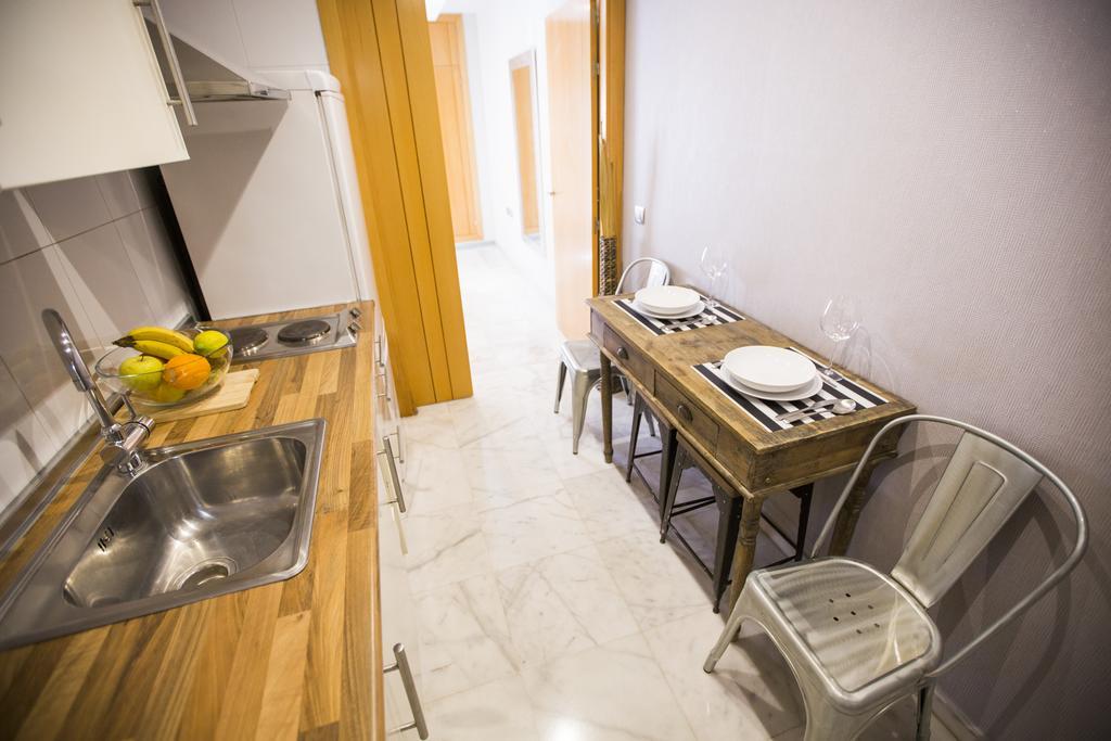 Ab Apartamentos Reding Málaga Exterior foto