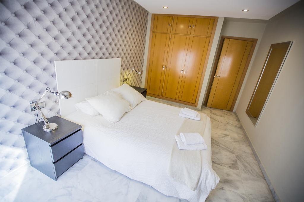 Ab Apartamentos Reding Málaga Exterior foto